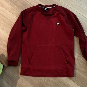 Nike small red mens crew